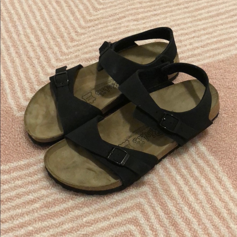 Birki’s Black two-strap sandals!